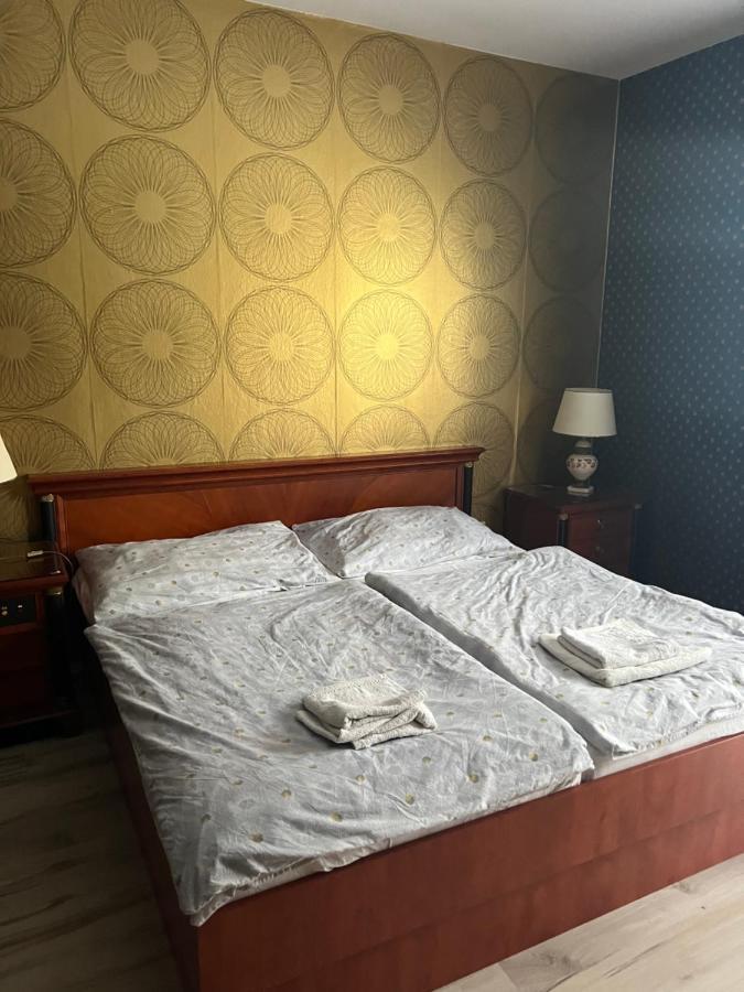 Pensionbb Veľký Meder Exteriör bild